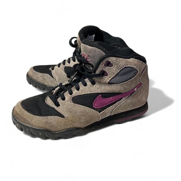 Nike ACG Vintage 90s Caldera Taupe Suede Hiking Boot Sneaker Womens US 7 - Picture 2 of 7